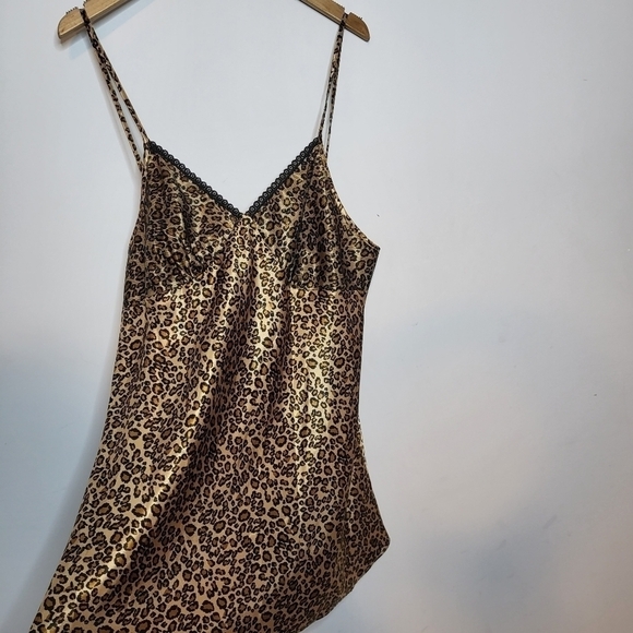 Versailles Animal Print Chemise Size L - Picture 4 of 9